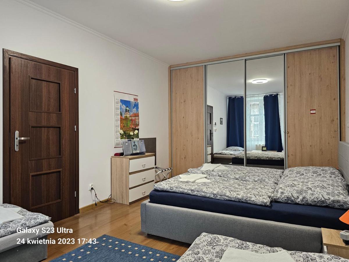 Gaj Apartment - Air Condition, Free Parking クラクフ エクステリア 写真